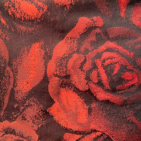 LIZ CLAIBORNE Black and red jacquard Rose Pattern Dress - Picture 8 of 16